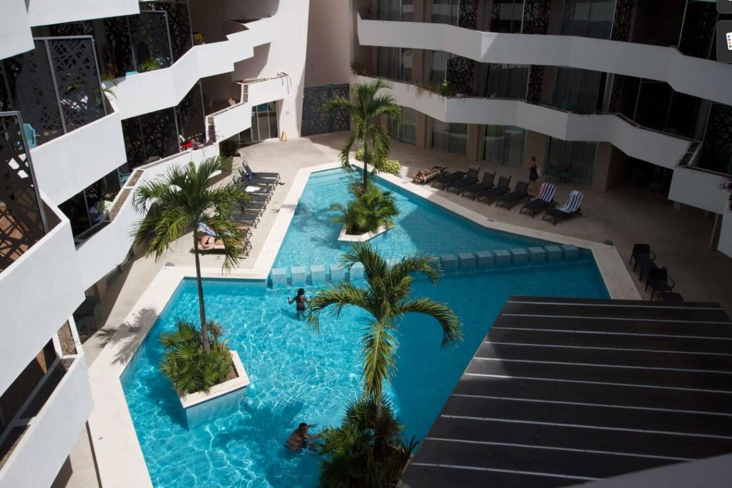 Luxury 1br Penthouse, Sauna And Private Roof *